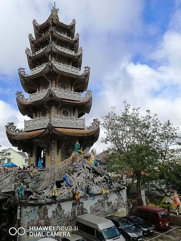 Пагода Линь Фуок. Достопримечательность. Далат